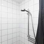 5 Min Fra Banegarden - Plads Til 4-personer 올보르