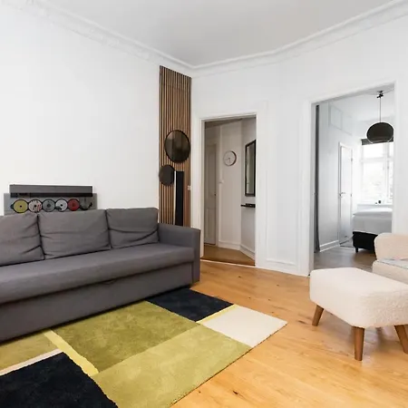 5 Min Fra Banegarden - Plads Til 4-personer * Aalborg